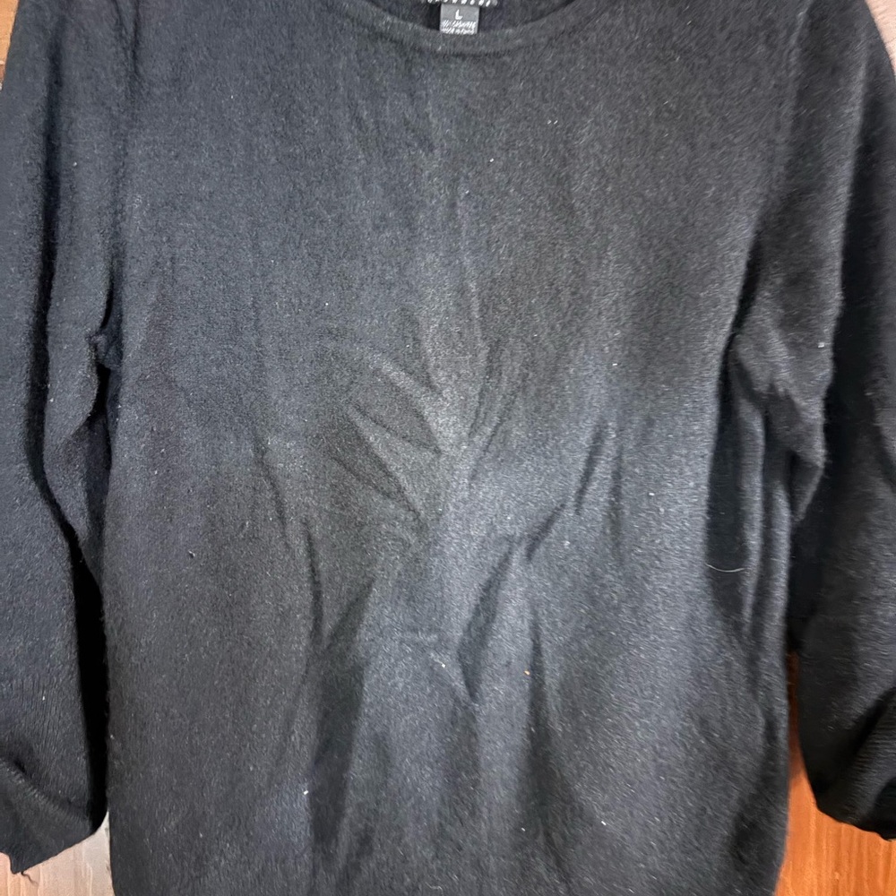 100% cashmere Black Crew Neck Sweater